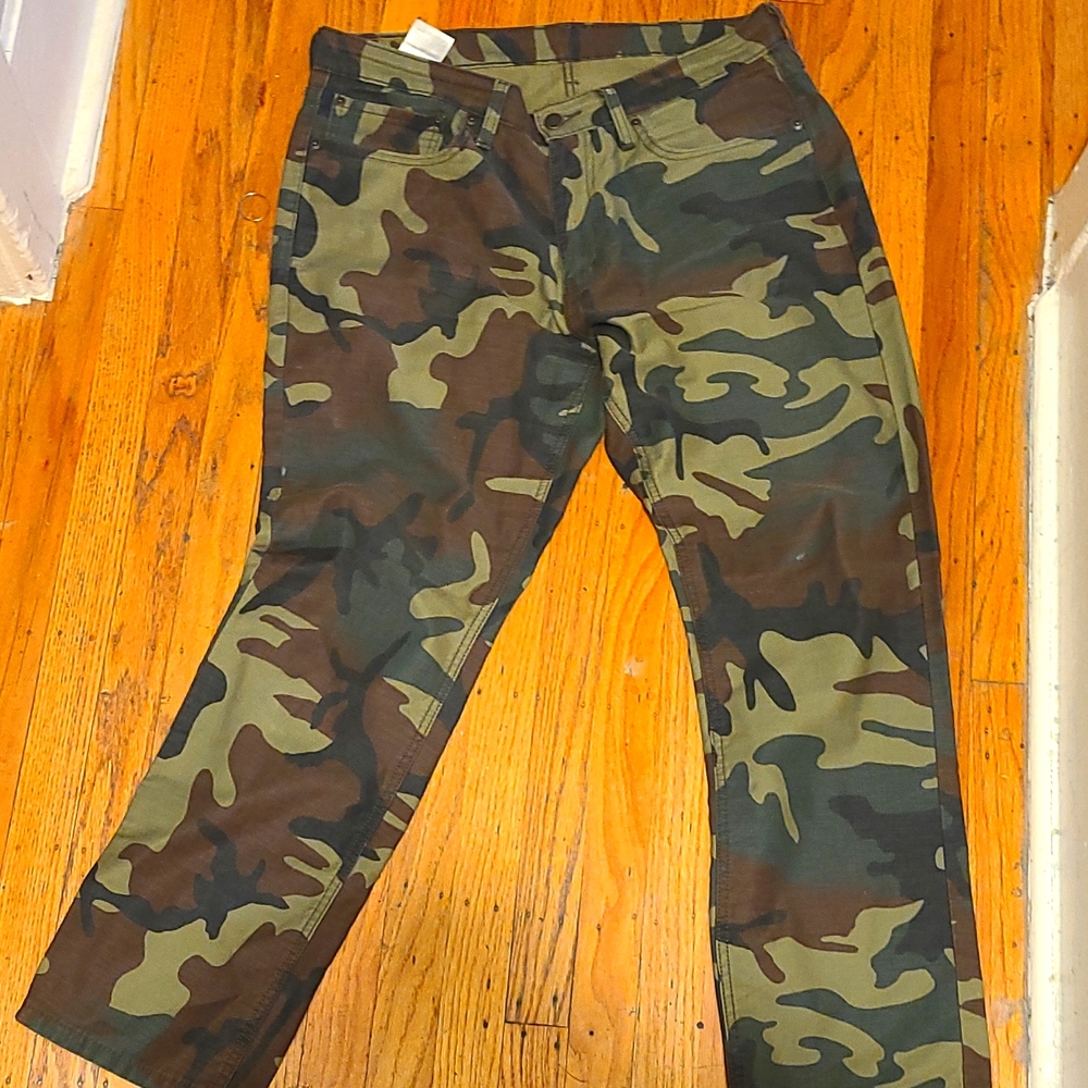 Levi's 541 Camo Pants - Rare